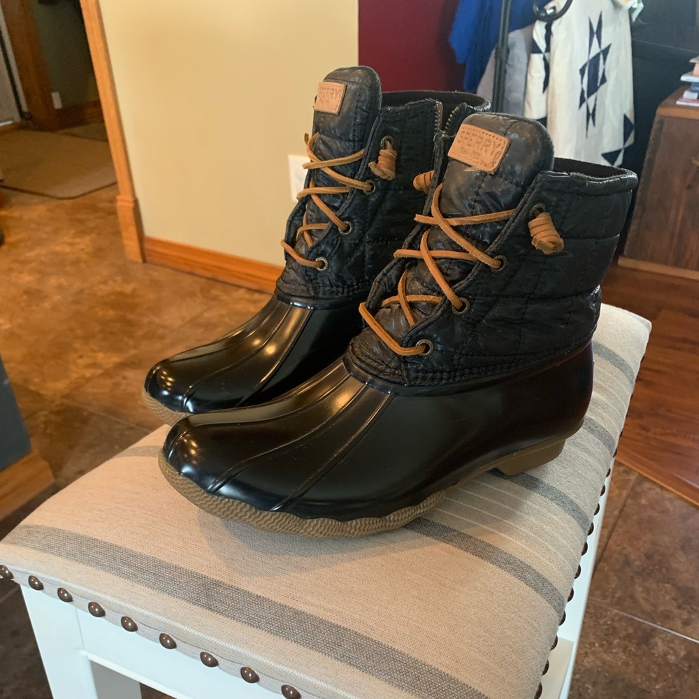 Sperry Women’s Boots Size 10 EUC!!